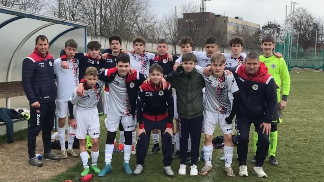 Négy gólt szerezve nyert U15-ös csapatunk